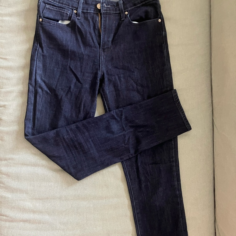 Levi’s High Rise Skinny Dark Blue Denim Jeans